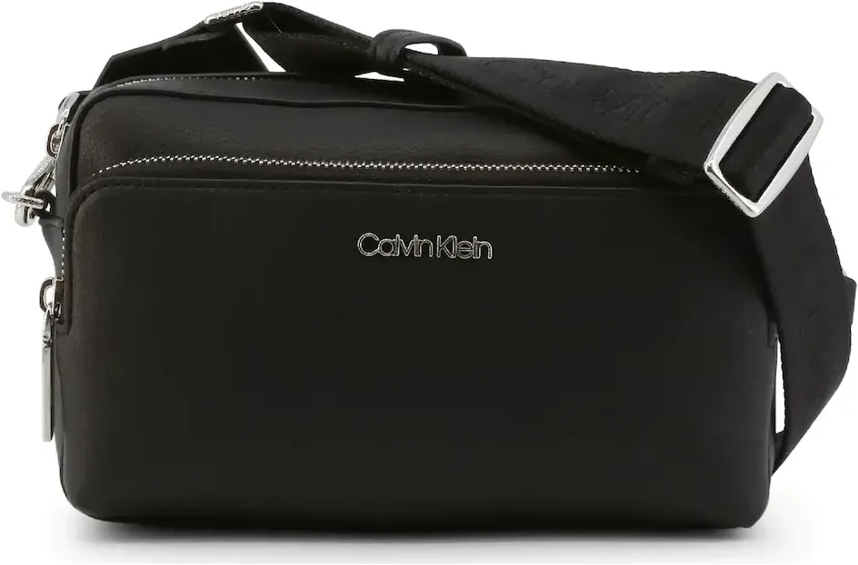 Calvin Klein Kabelka Ck Must Camera Bag W/Pck Černá